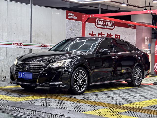Crown 2018 2.0T Sport