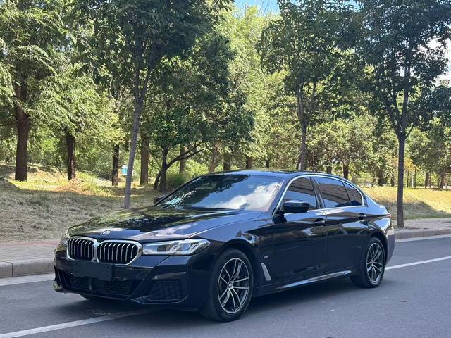 BMW 5 Series PHEV 2021 535Le Pioneer Edition M Sport Package