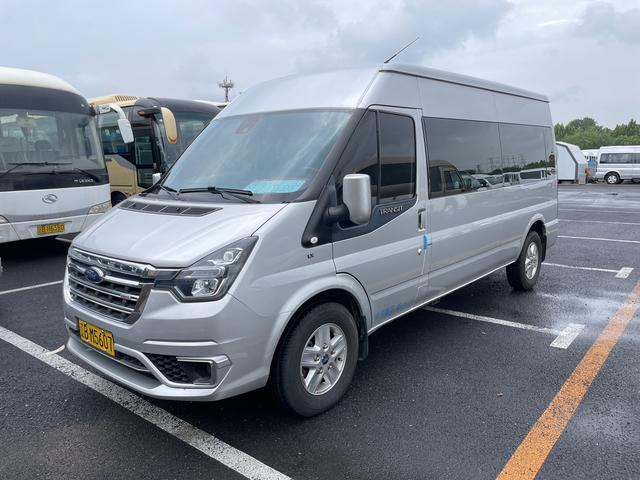 The new generation of Quanshun 2021 Pro 2.2T manual luxury bus long axle 15-seat mid-top