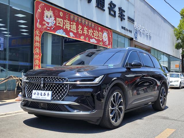 Voyager 2023 2.0T 4WD Premier