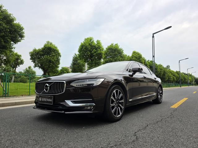 Volvo S90 2020 Modified T5 Intelligent Luxury Edition