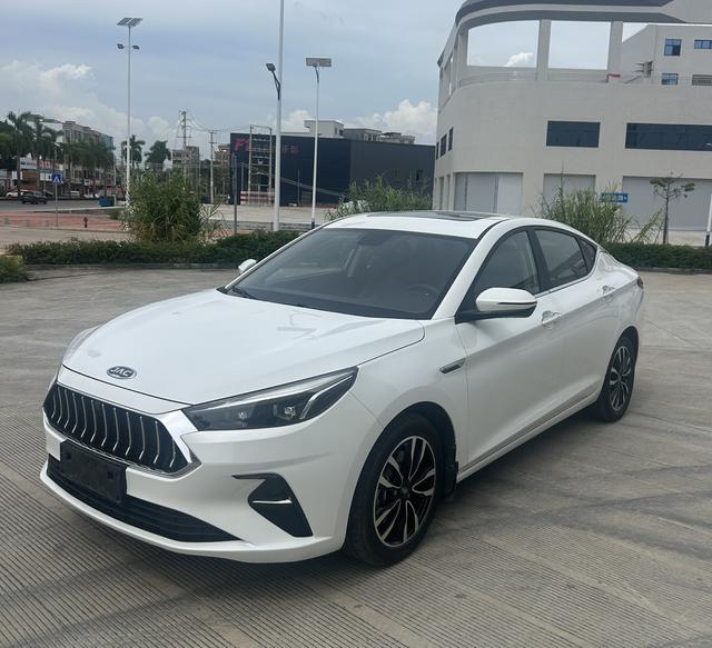 Jaeger A5 2019 1.5T CVT Transcendent