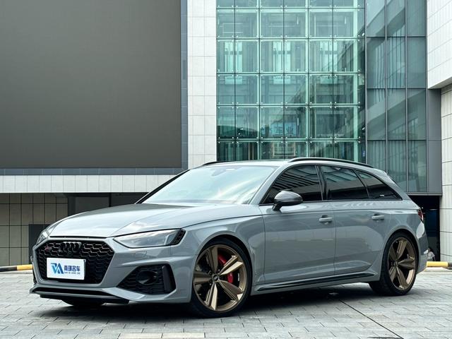 Audi RS 4 2021 RS4 2.9T Avant Dark Gold Edition
