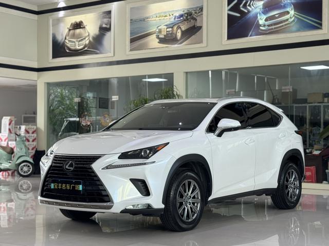 Lexus NX 2020 200 FWD Vanguard VI