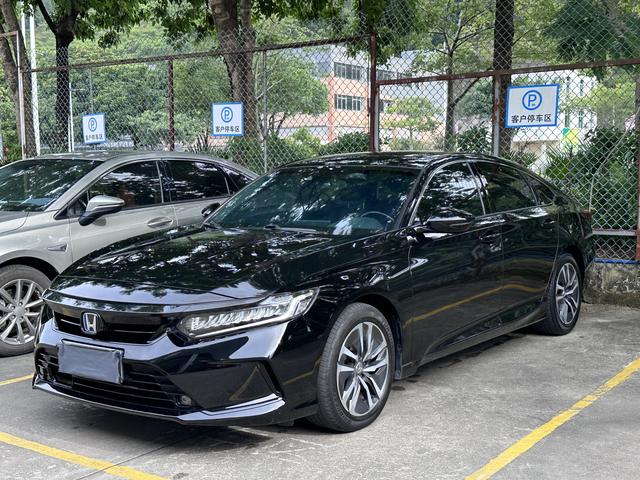 Ensign 2022 Razor-Hybrid 2.0L Net Elegant Edition
