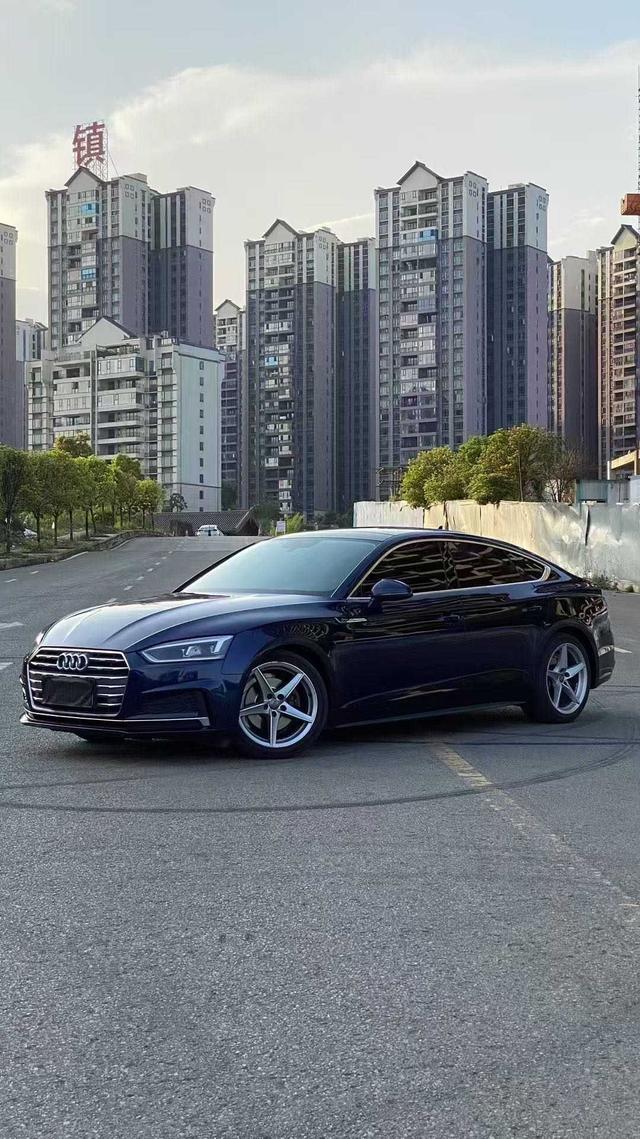 Audi A5 2019 Sportback 40 TFSI Style National V