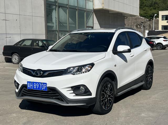 Southeast DX3 2018 1.5L Manual Comfort
