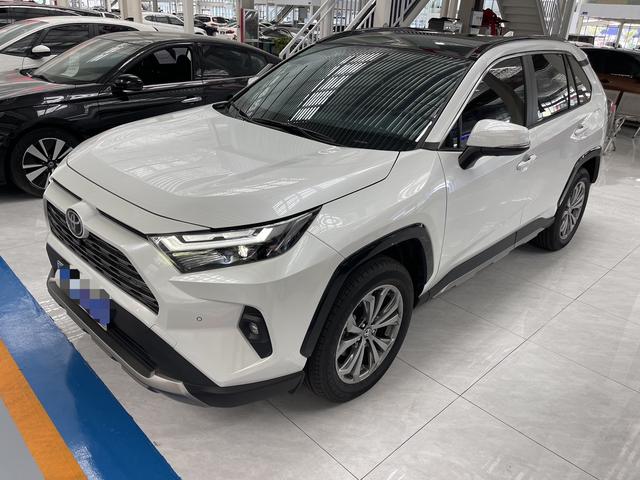 RAV4 Rongfang 2024 2.0L CVT two-wheel drive fashion PLUS version