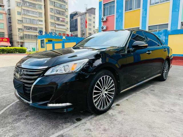 Crown 2018 2.0T Sport