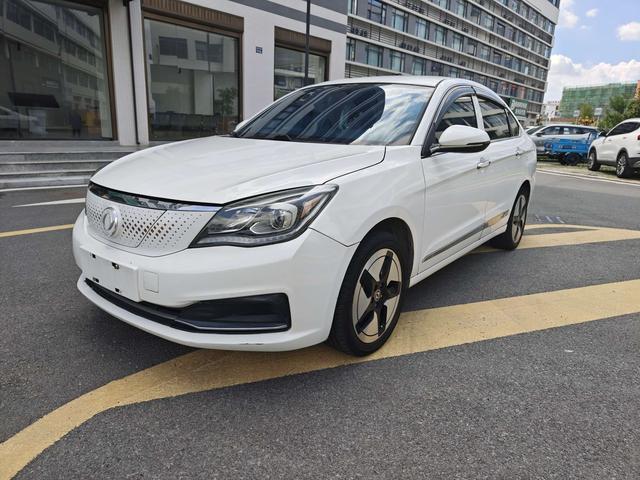Dongfeng Fengshen E70 2021 500 Light Edition
