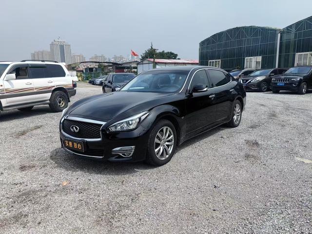 Infiniti Q70 2017 Q70L 2.5L Elite