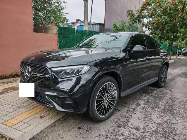 Mercedes-Benz GLC Coupe 2025 GLC 300 4MATIC Coupe SUV