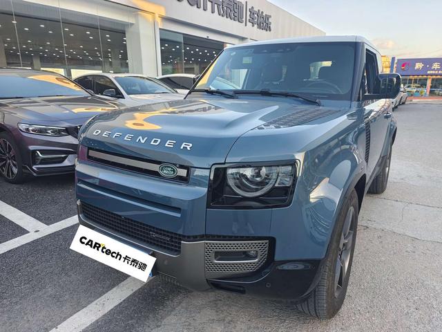 Defender 2023 90 2.0T P300 X-DYNAMIC HSE