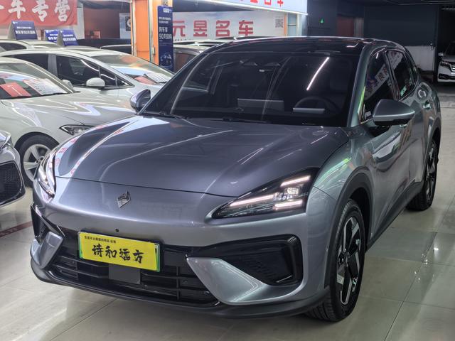Baojun Yunhai PHEV 2024 140km plug-in hybrid version