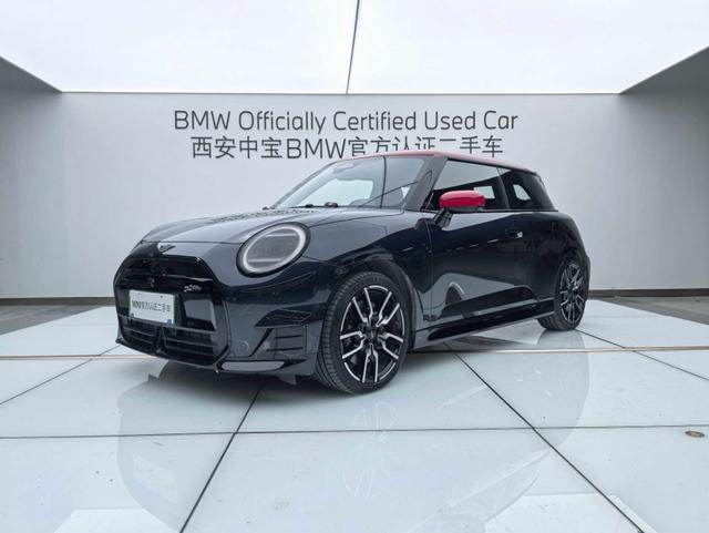 Electric MINI COOPER 2024 COOPER SE racer