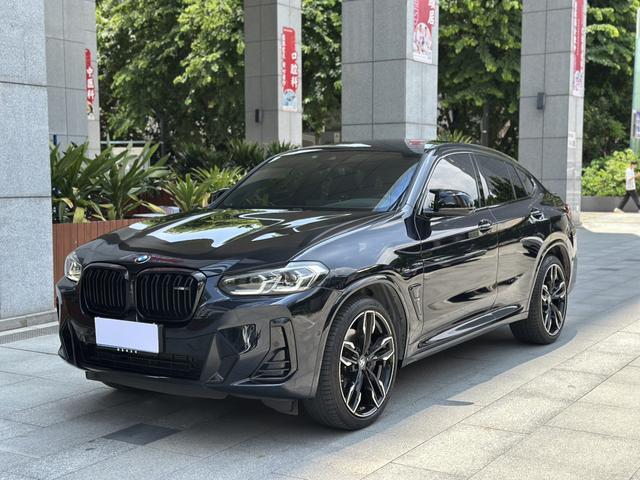 BMW X4 2022 M40i
