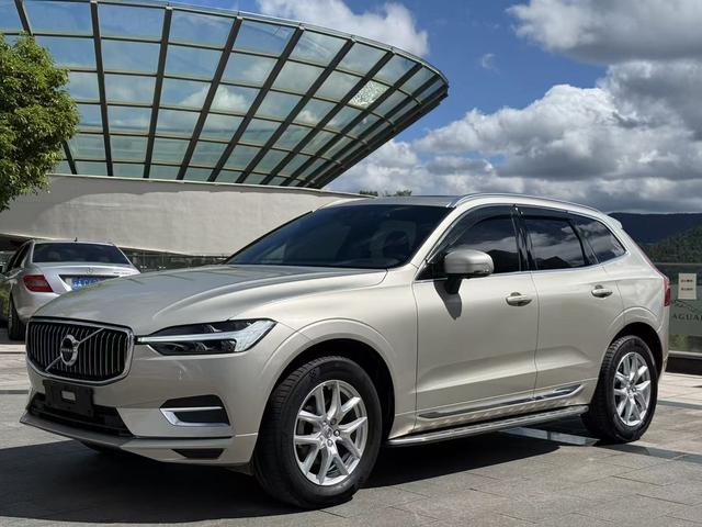 Volvo XC60 2021 T5 4WD Intelligent Luxury Edition