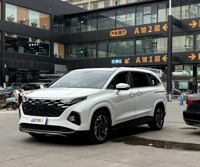 Cousteau 2021 270TGDi Premium LUX
