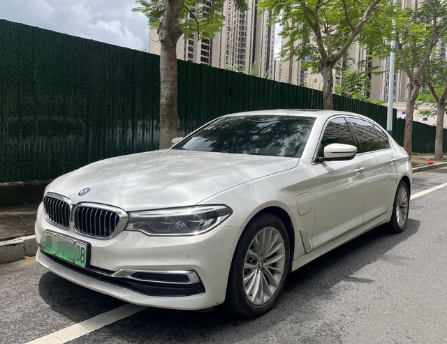 BMW 5 Series PHEV 2020 530Le Pioneer Edition