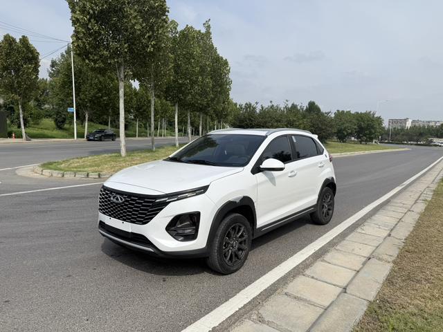 Tiggo 3x 2023 1.5L CVT fashion Edition