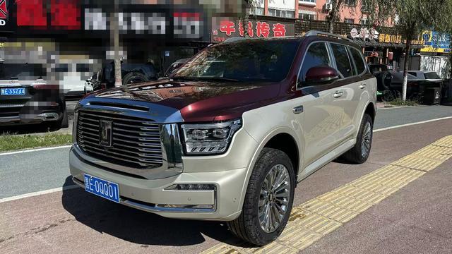 Tank 500 2022 Business Edition Landscape 5-Seater