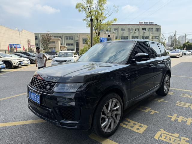 Range Rover Sport 2020 model 3.0 L6 HSE DYNAMIC