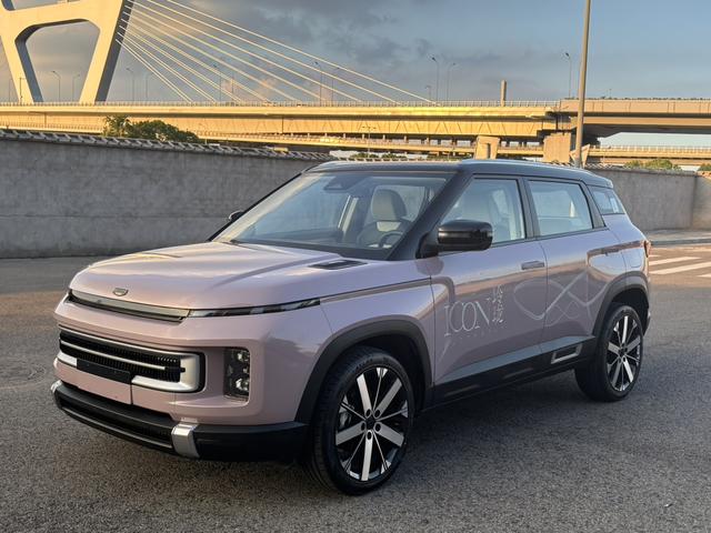 Geely ICON 2025 1.5TD Linglong Ruyi Edition