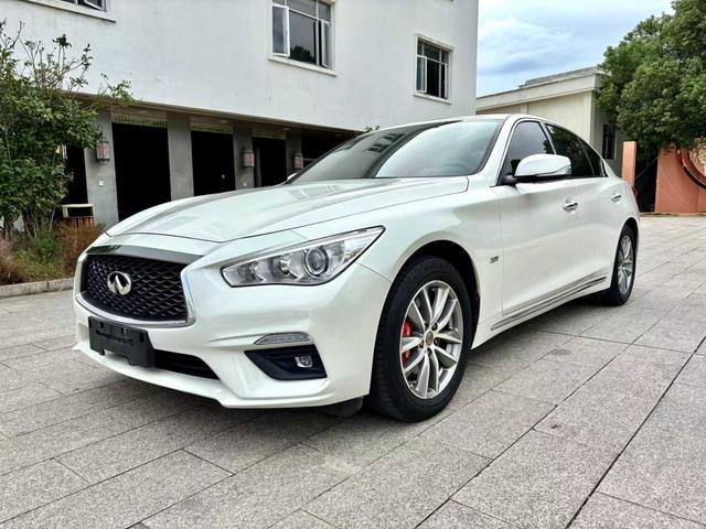 Infiniti Q50L 2018 2.0T Comfort Edition National VI