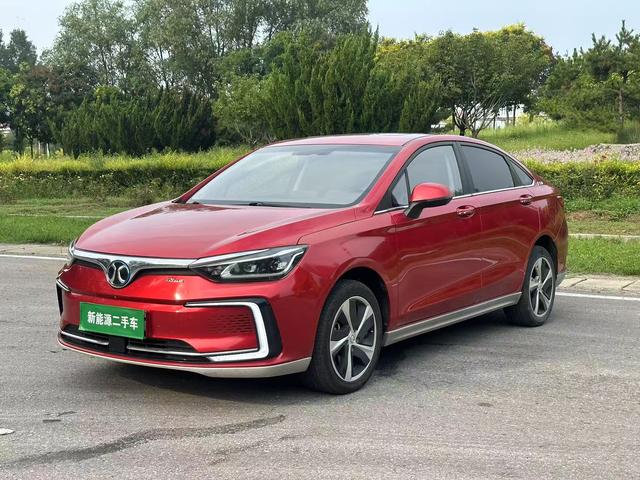 Beijing EU5 2018 R550 Smart Tide Edition