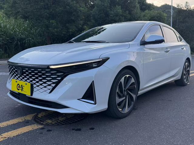 Ridgeline PLUS 2023 1.5T DCT Navigator
