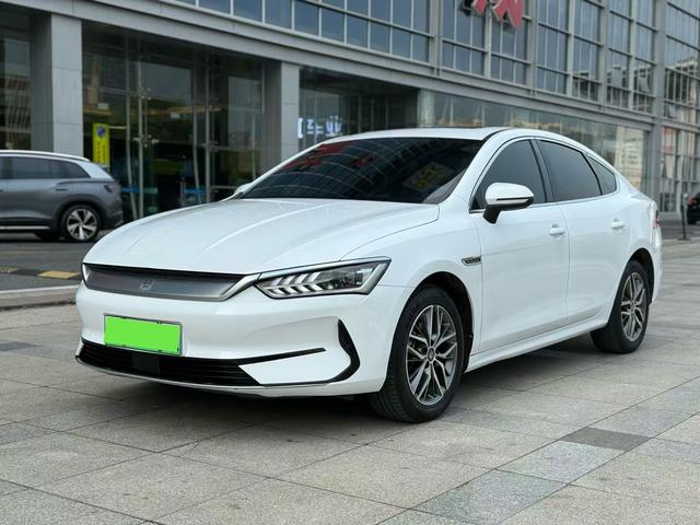 Qin PLUS EV 2021 400KM Luxury Model