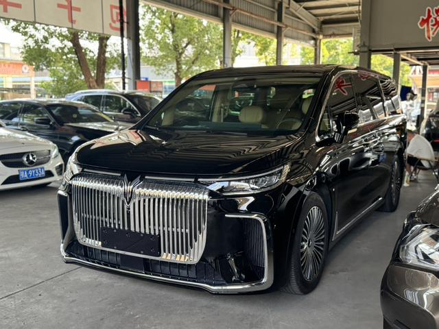 Lantu Dreamer PHEV 2025 Four-wheel drive Premium Kunpeng Edition