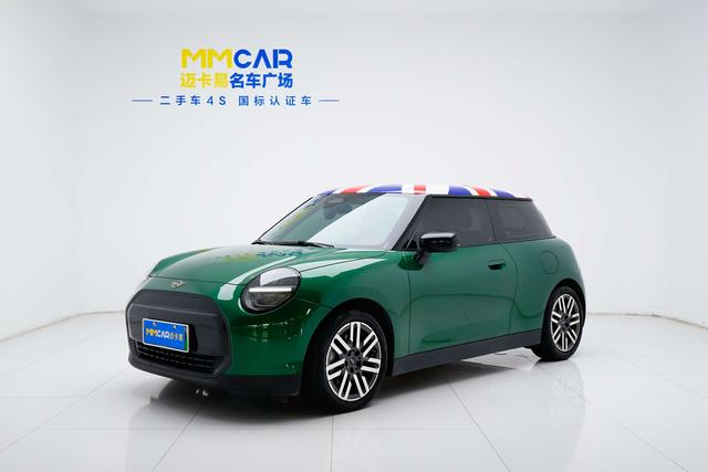 Electric MINI COOPER 2024 COOPER E classic