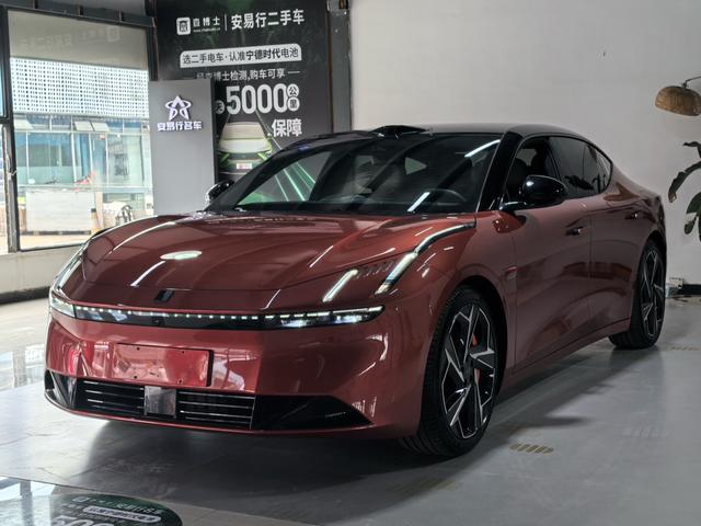 Lynk & Co Z10 2024 95kWh 702km four-wheel drive smart driving Ultra