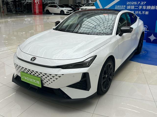 Changan UNI-V 2024 1.5T Exclusive type