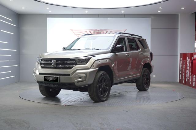 Tank 400 Hi4-T 2024 off-road version