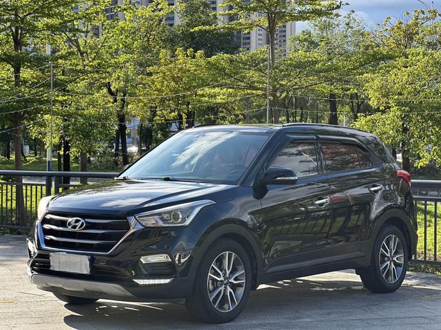 Hyundai ix25 2017 1.4T automatic premium type