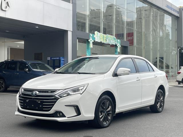 Qin DM 2017 1.5T Premium Model