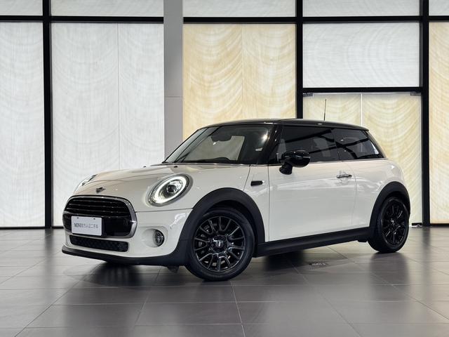 MINI 2021 1.5T COOPER classic