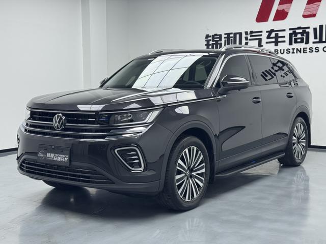 Range Rover 2023 330TSI 2WD Luxury Cruise Edition