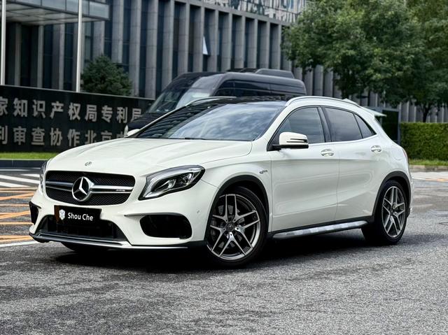 Mercedes-Benz GLA AMG 2017 AMG GLA 45 4MATIC