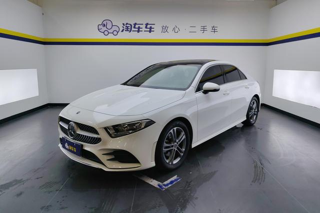 Mercedes-Benz A-class 2022 A 180 L sports sedan