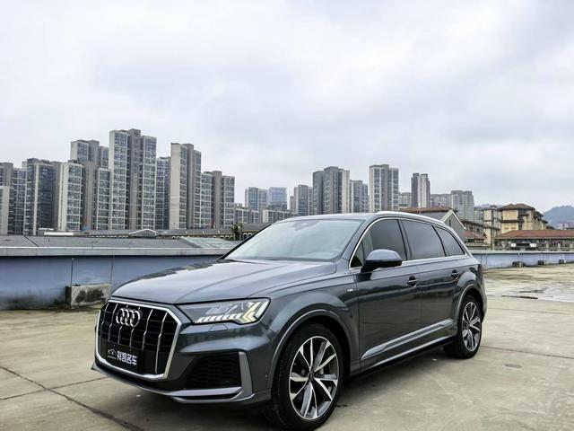 Audi Q7 2021 55 TFSI quattro S line Sport
