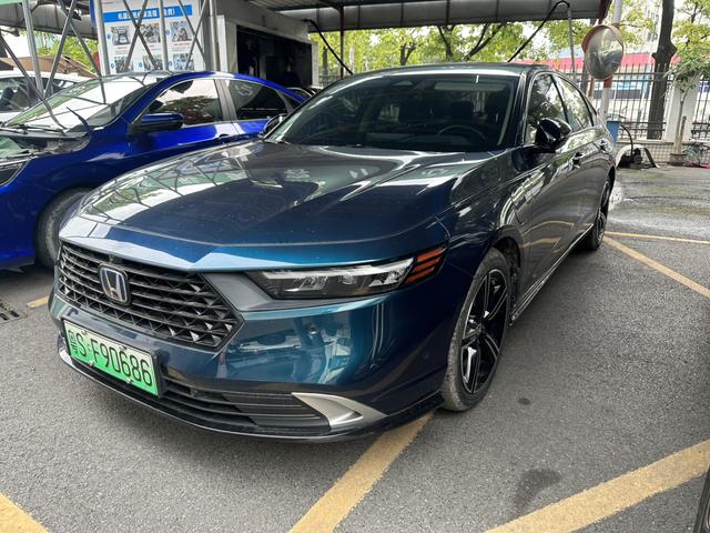 Accord PHEV 2023 e:PHEV Signature Edition