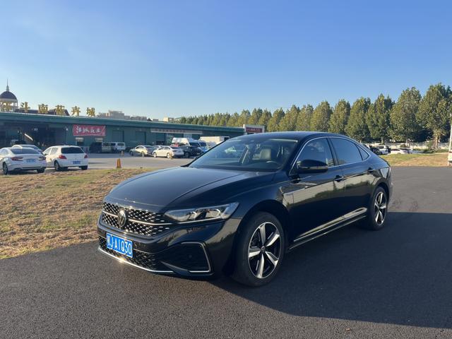 Passat 2022 330TSI Star Deluxe