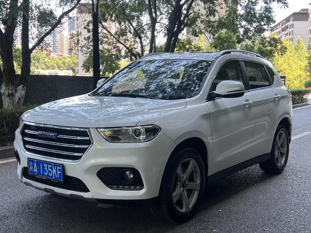 Haval H2 2018 Creative Edition Blue Label 1.5T Dual clutch Two-wheel drive Smart Fashion type