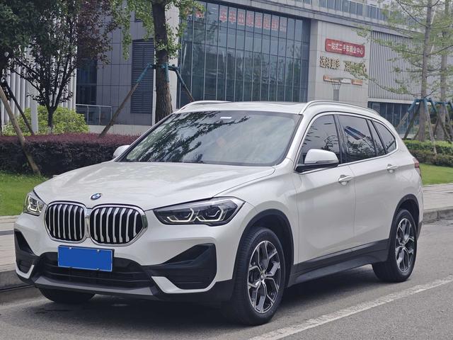 BMW X1 2022 sDrive25Li Leader