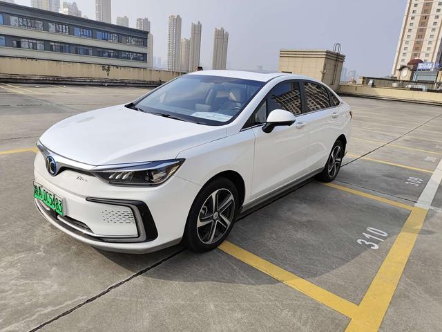 Beijing EU5 2018 R500 Smart Wind Edition