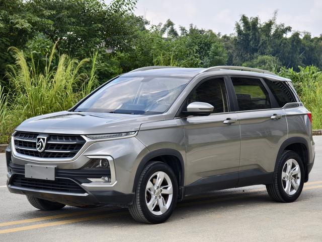 Baojun 530 2019 1.5T CVT luxury 7-seater National V