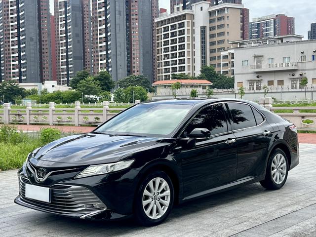 Camry 2018 2.0G Luxury Edition